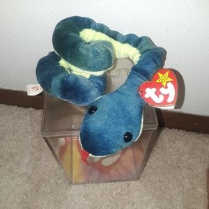 Ty Beanie Baby "Hissy" ERRORS